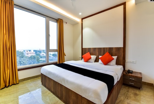 Capital O Maurya Inn