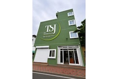 FabHotel TSJ Grand, Indore