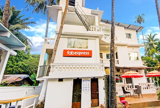 (Duplicate) FabHotel Golden Nest Deluxe Resort