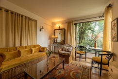 Lake Daze | Entire 2 BHK Apartment, Nainital