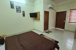 HASHTAG CAFE & STAYS, Dhampur