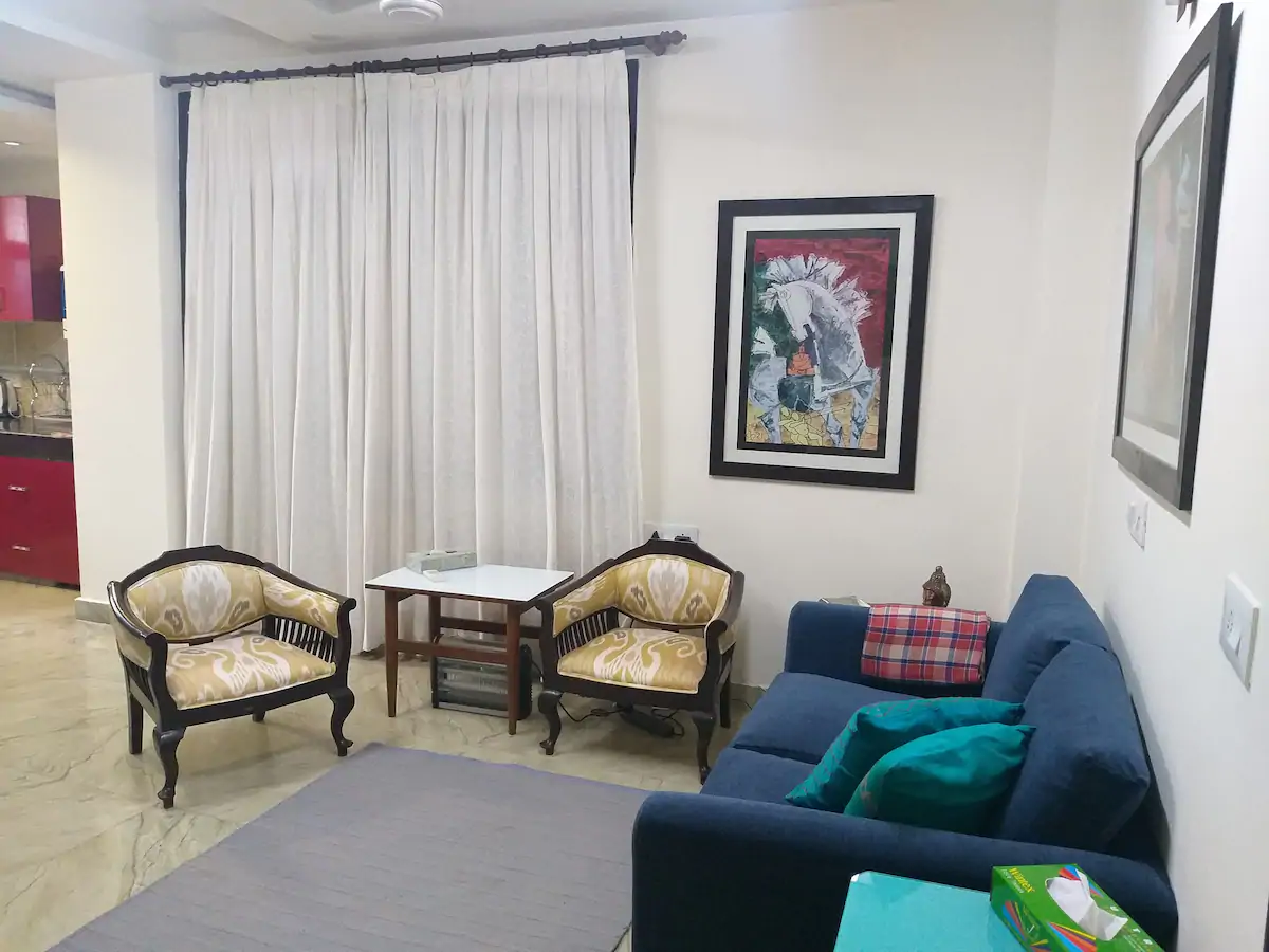 Apt with a view@Hauz Khas Village, Delhi