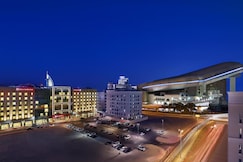 Hilton Garden Inn Dubai, Mall Avenue, Dubai