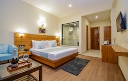 Super Deluxe Room With Balcony