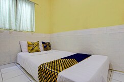 Hotel O Juan Kostel, Brebes