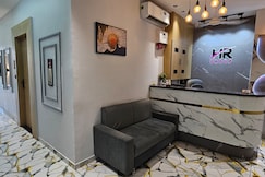 Hotel HR Town, Dhansura