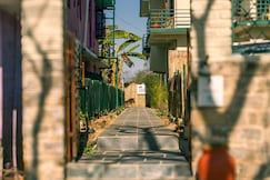 The Jungalow by AVVAs Stays, Bir Billing