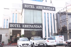 Hotel Abhinandan, Panipat