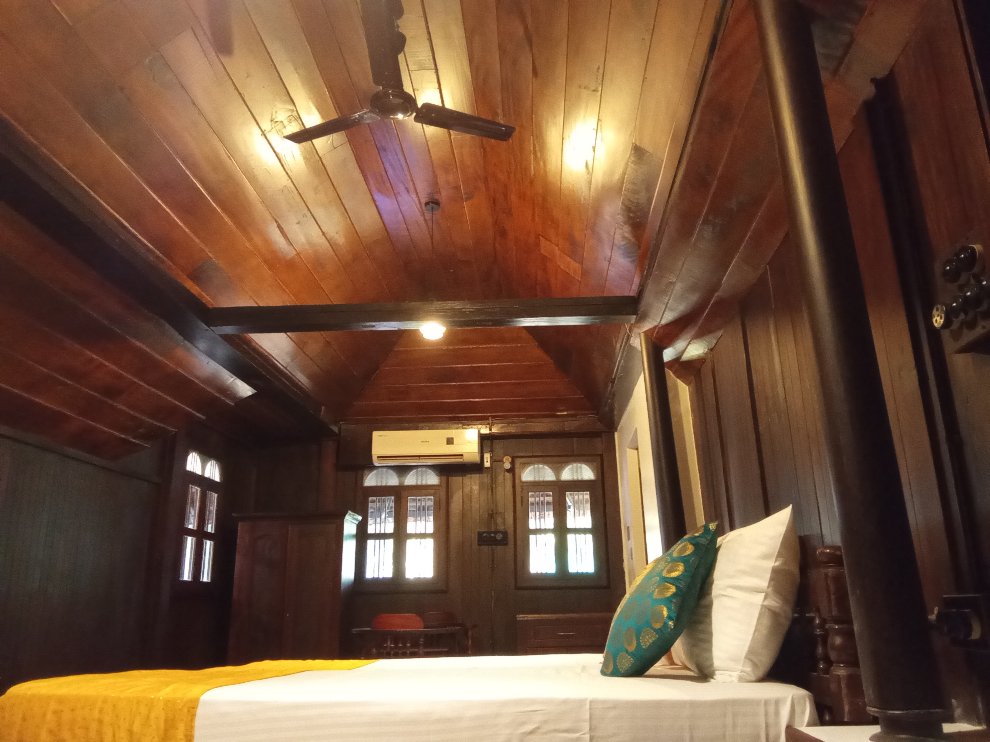Shantitheeram Ayurveda Lakeside Heritage Resort - Tap to explore photos