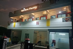 Golden castle inn, Takkalai