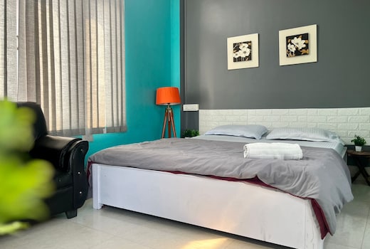 The White Bungalow | 1BHK | Chandmari