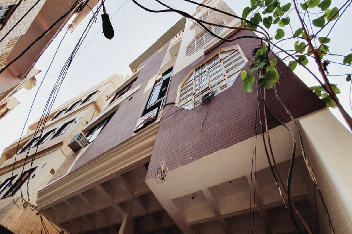 Hotel Geetanjali - Tap to explore photos