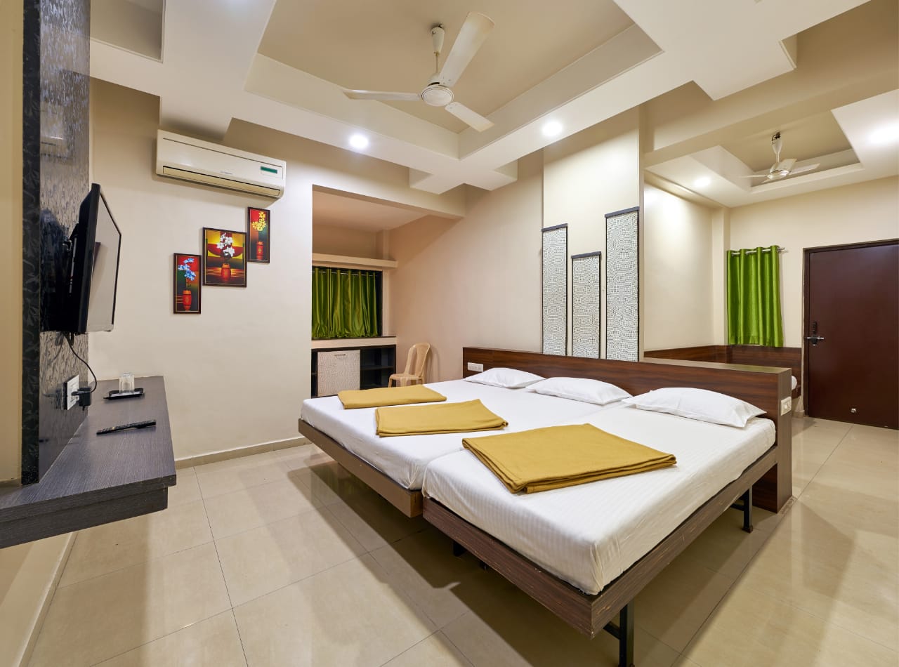 4 Bed AC 1