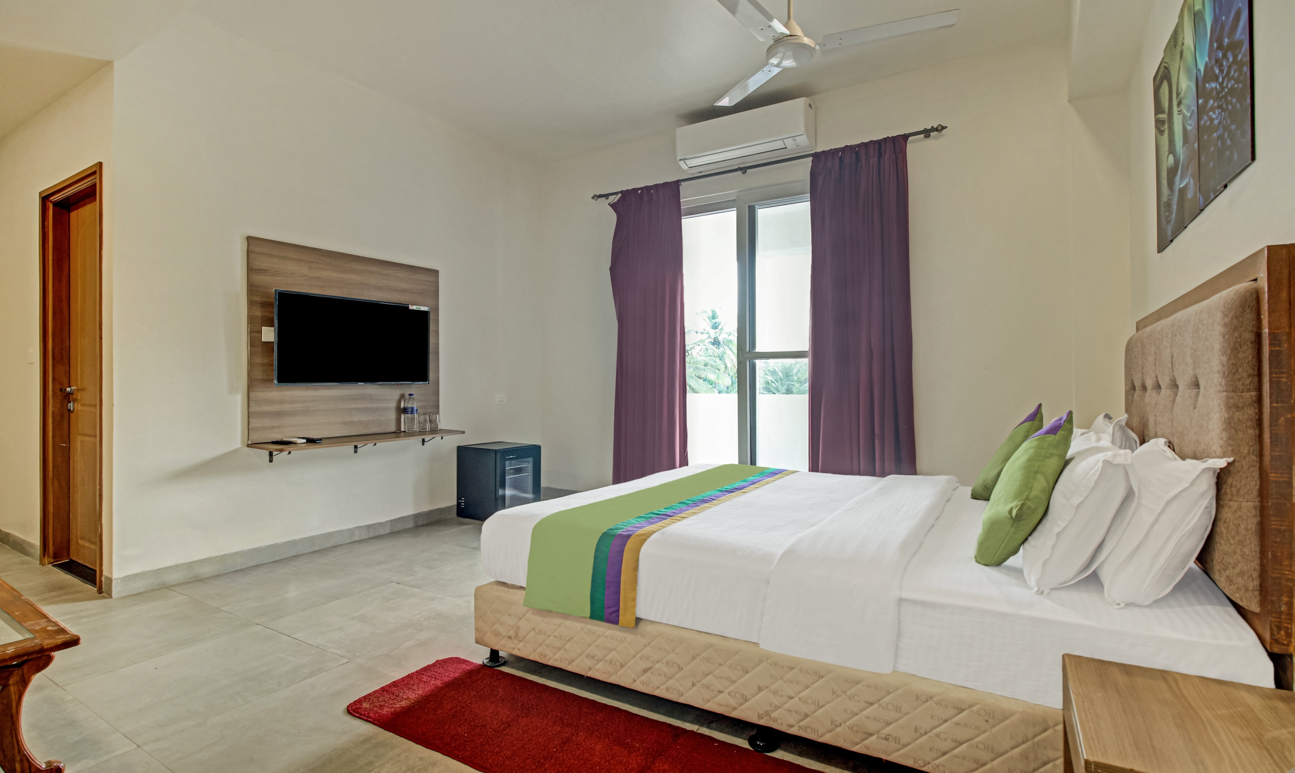 Itsy Hotels Tao Residency, 2 Minutes Walk From Baga Beach - Tap to explore photos