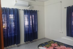 Sivahari Homestay 10mins from Trivandrum Railway station, Thiruvananthapuram