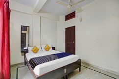 Hotel O Vishu Moni Residency, Mysore