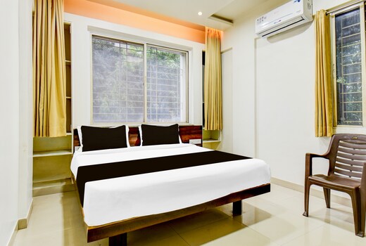 Collection O Balewadi formerly Woods Regency
