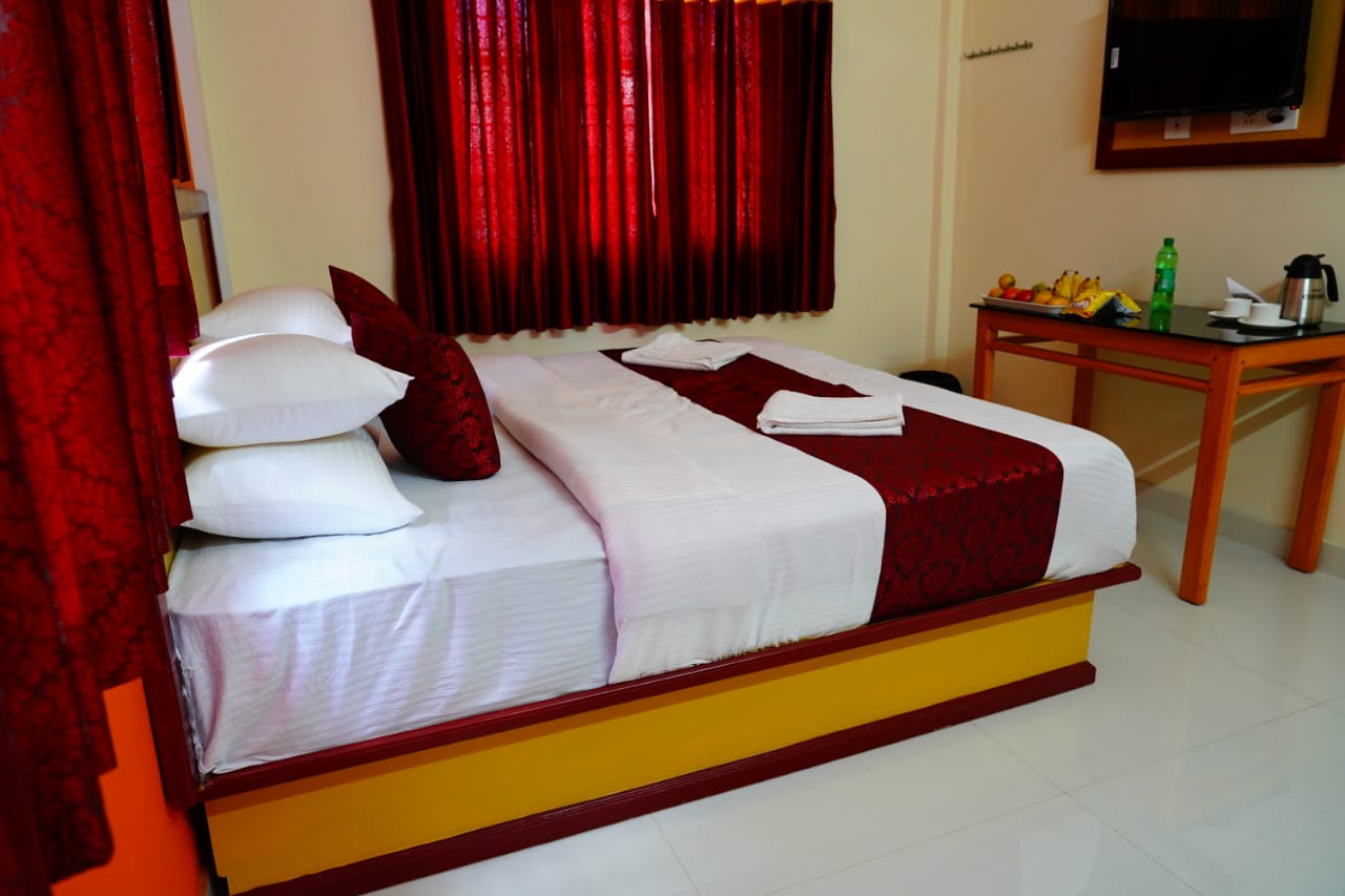 Angel Holidays 4bhk Villa - Tap to explore photos
