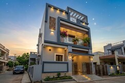 Urban White villa Home stay, Pondicherry