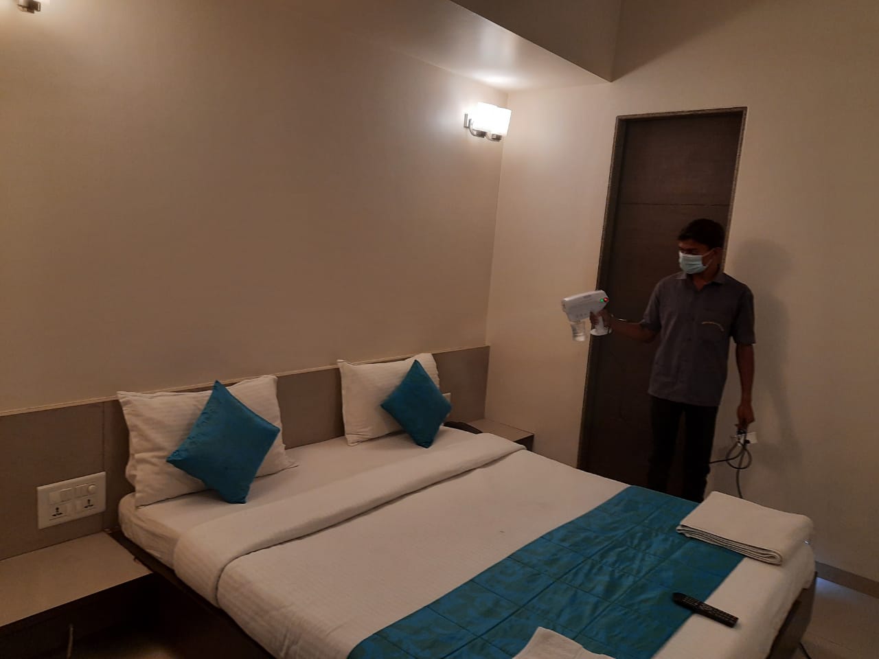 Hotel Sai Dwarka Palace 5