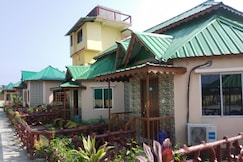 Gorumara Riverside Resort, Lataguri