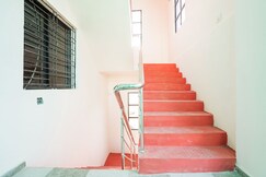 Hotel O CROWN, Nagpur