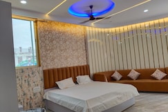 Shree Ram Ashram / Waking Distance To Ram Mandir, Ayodhya