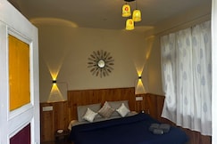 Eleven:11 Cafe and Stay, Jibhi