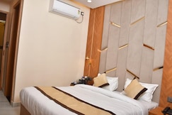 Hotel R Square Inn, Varanasi