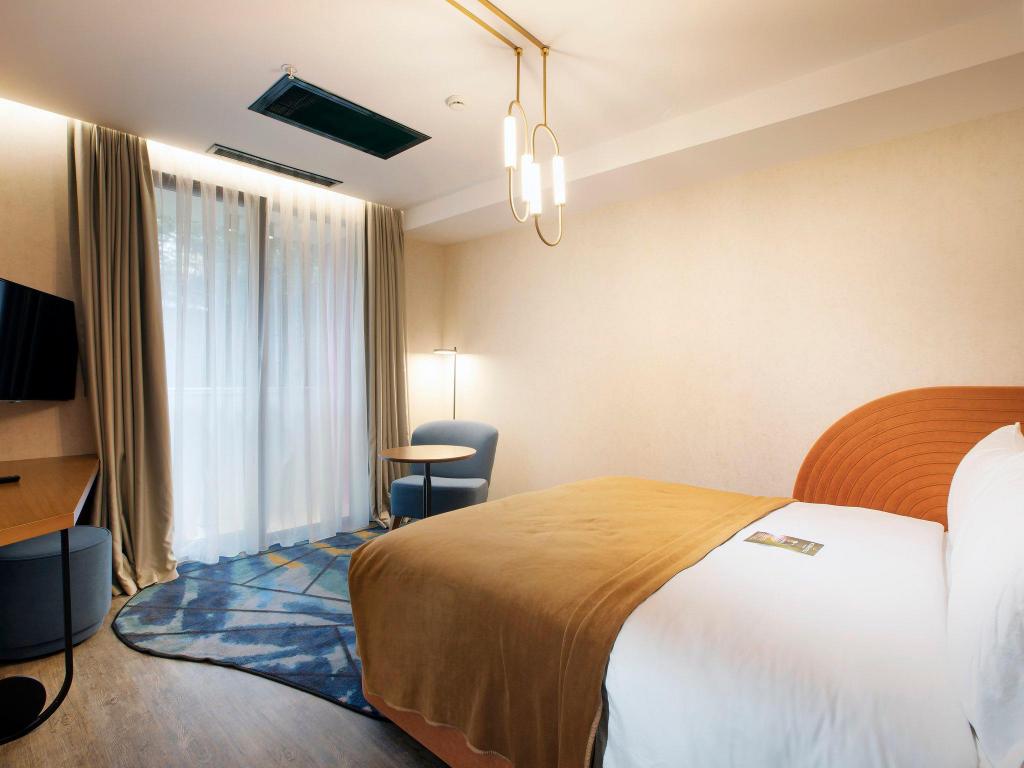 Mercure Istanbul Bakirkoy - Tap to explore photos