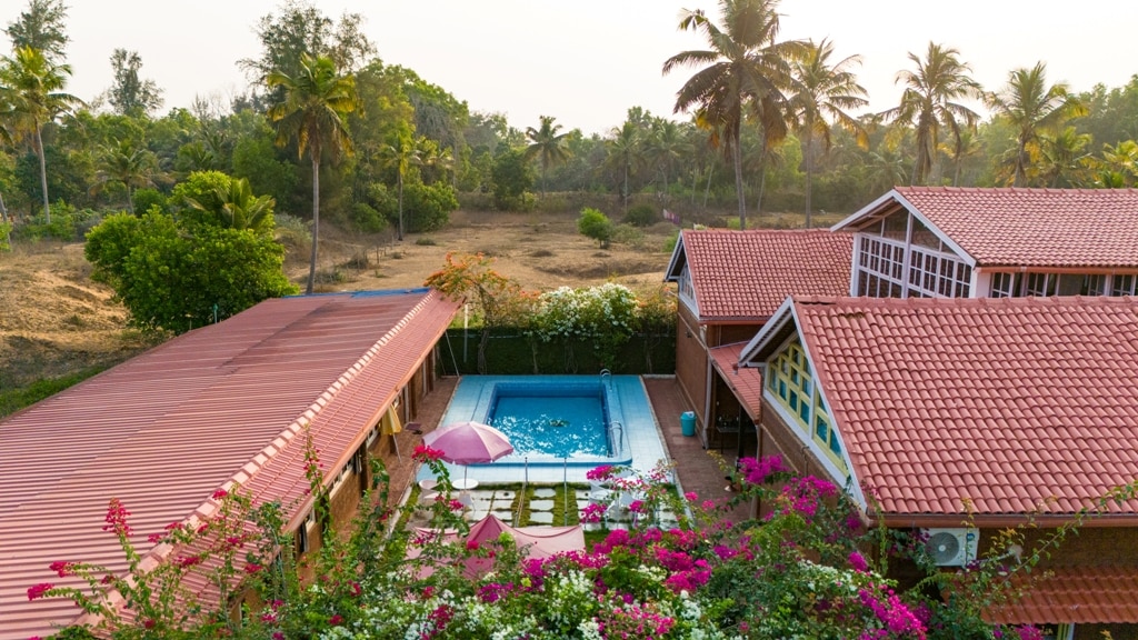 Mudra Beach Villa - Tap to explore photos