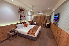 Ikonic Hotel Bhushi Dam Lonavala, Lonavala