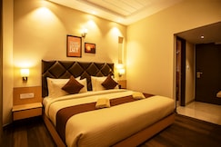 Gurjeet Hotel by Naavagat, Amritsar