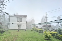 LOVE NEST Marayoor by CLUB TRAVALET, Valparai