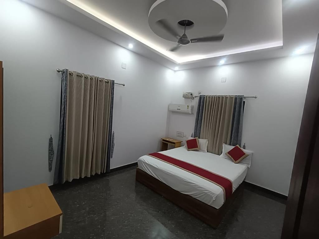 Ocean pearl luxury homestay - Tap to explore photos
