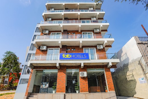 FabHotel Unique Stay