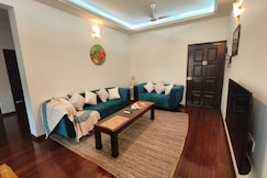 luxurious 2Bhk on Riverfront  9min Morjim Beach, Belgaum