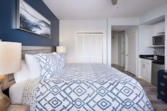 Royal Palms 704 by RedAwning, Dillon