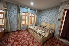 Peace Nest Homestay, Srinagar