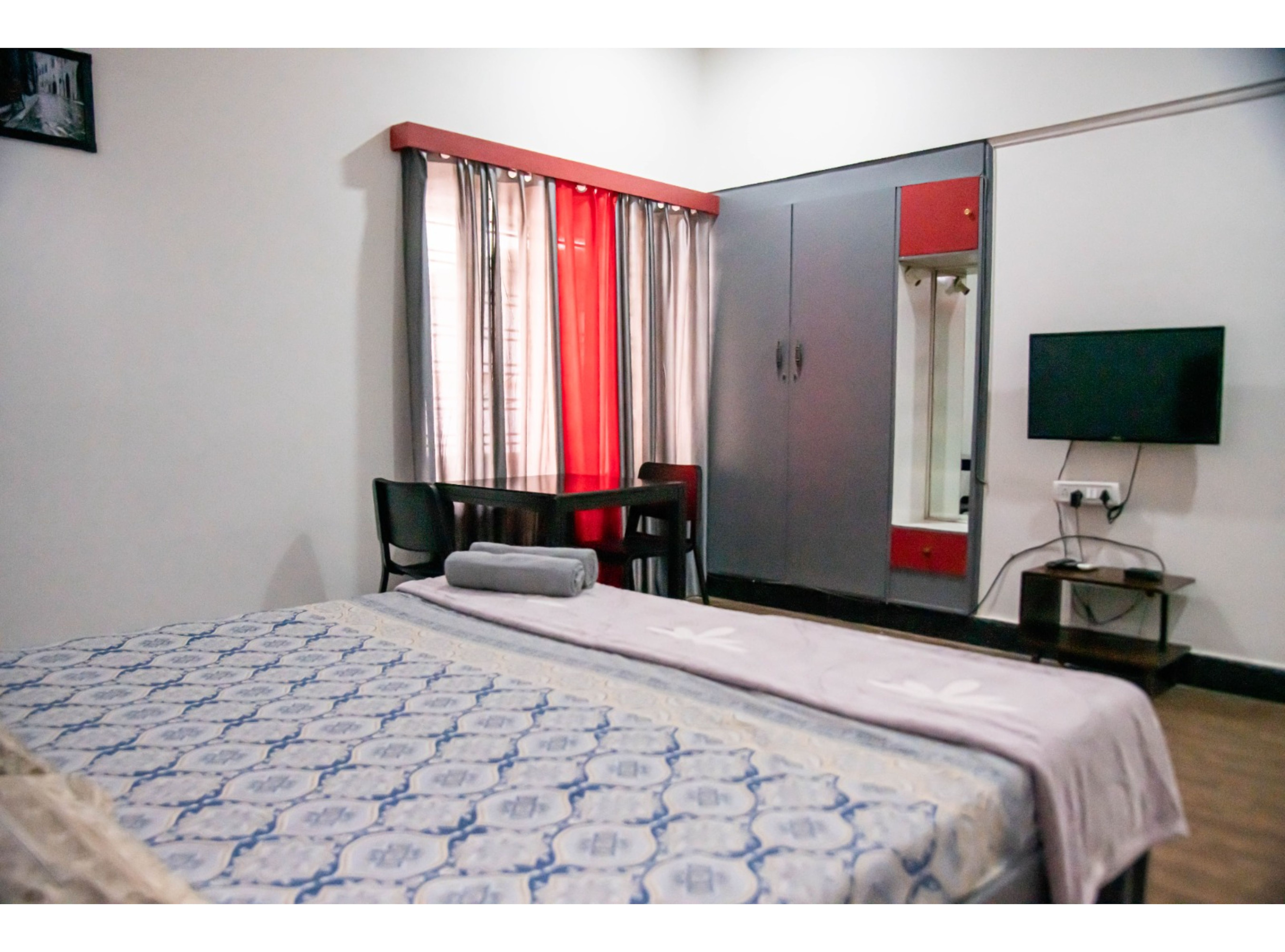 3 bhk villa near banjara hills - Tap to explore photos