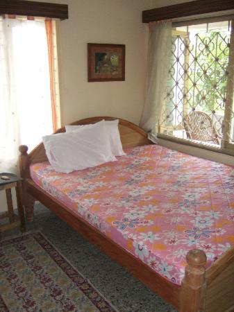 Mysore bed and breakfast - Tap to explore photos
