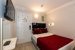 Istanbul Holiday Hotel, Adalar