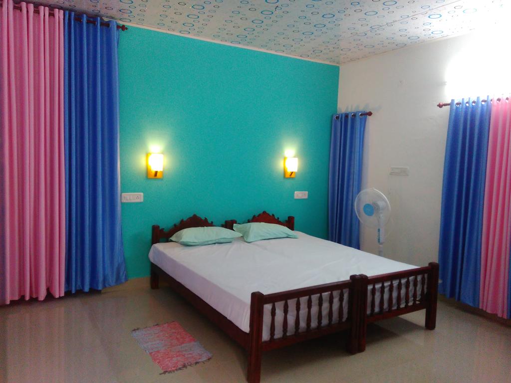 Munroe Coconut Homestay - Tap to explore photos