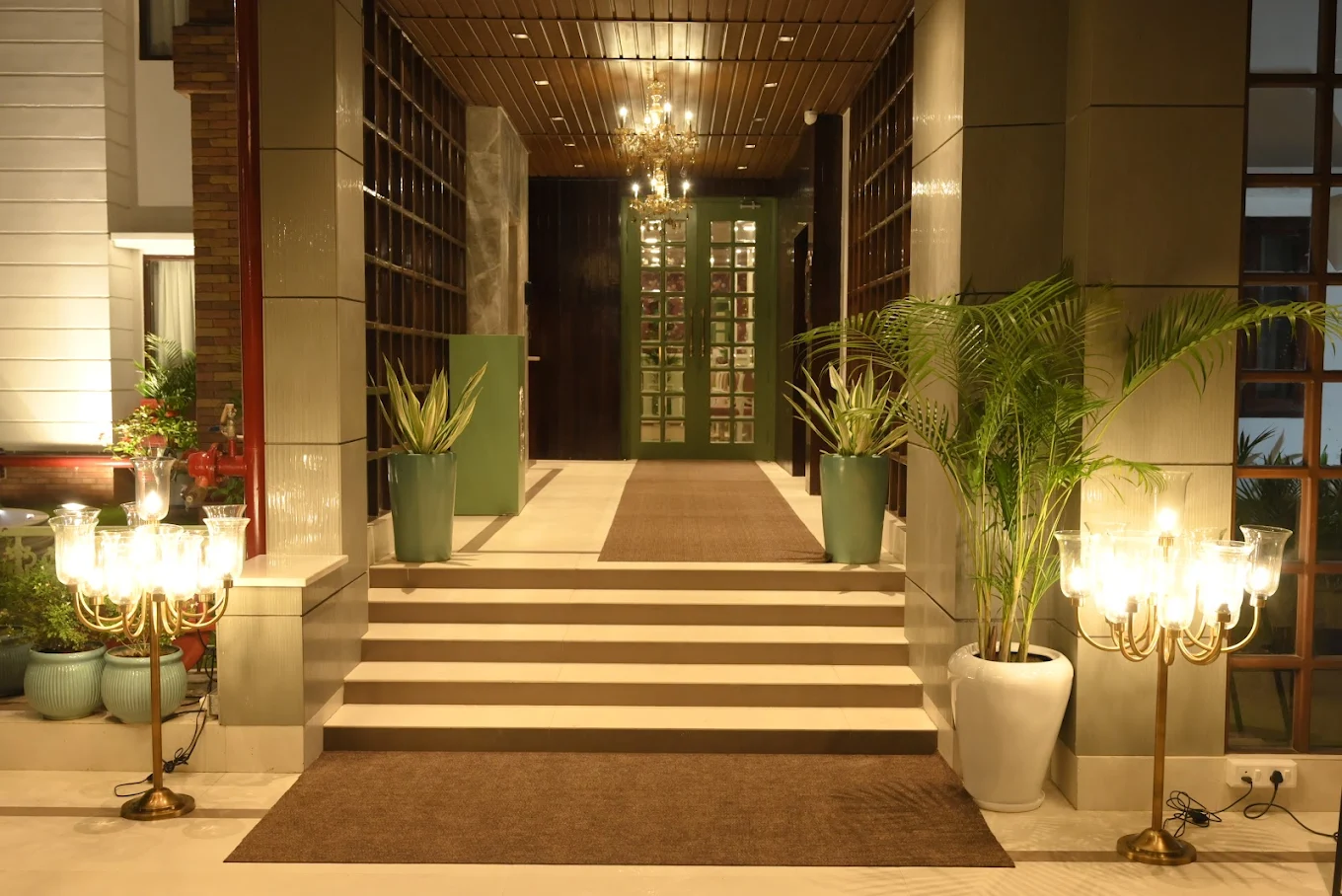 ANIYAA EDITION A LUXURY BOOTIQUE HOTEL AND BANQUETS, Guwahati
