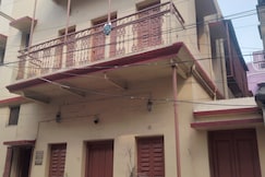 Evara Stays ||A Family Cozy Stay Opp Lake Mall, Kolkata