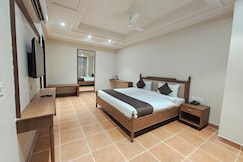 Crestmont Royals, Raja Park, Jaipur, Jaipur