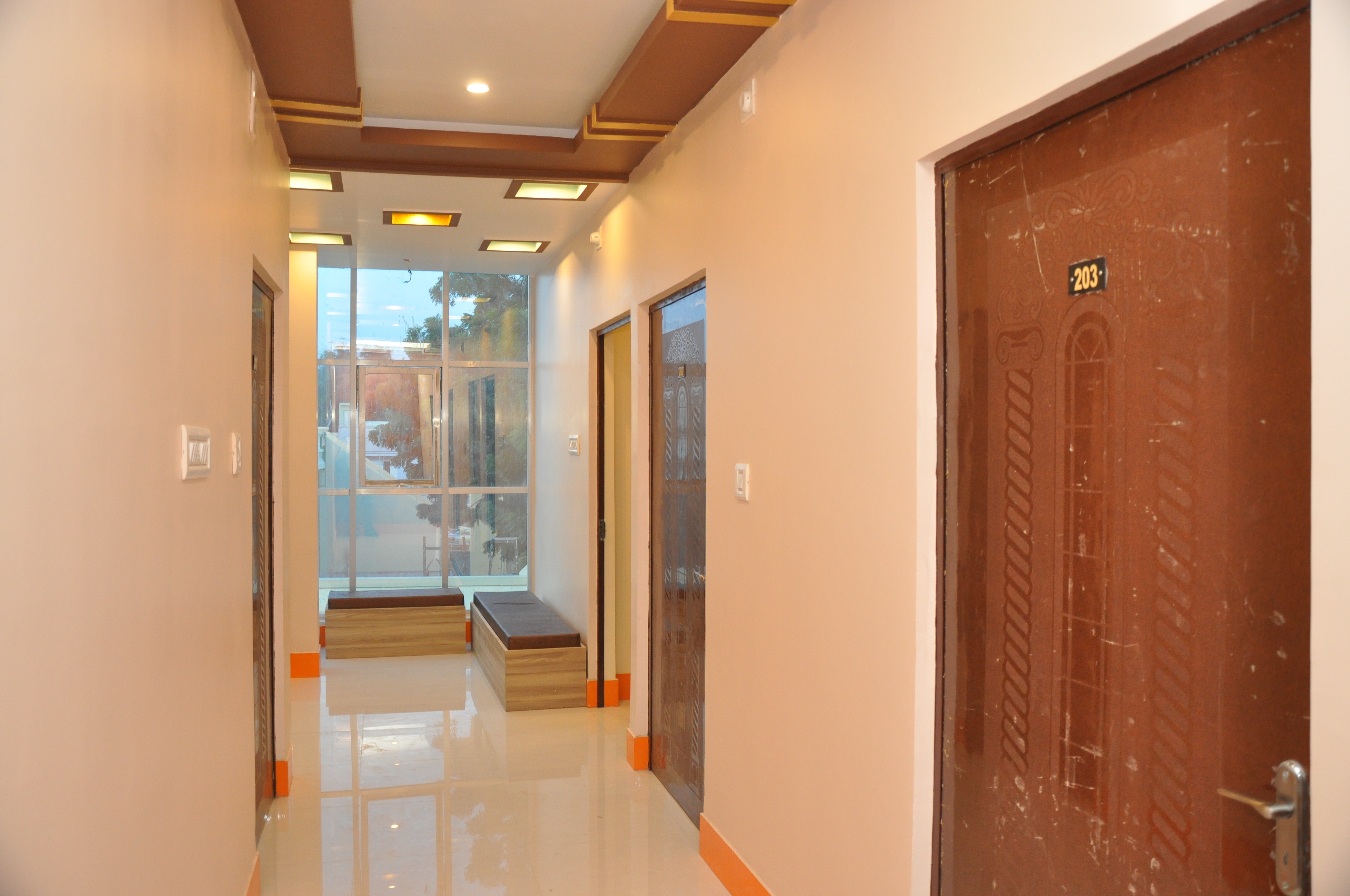 Hotel Dharam palace - Tap to explore photos