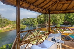 SaffronStays Riverfront Manor, Karjat