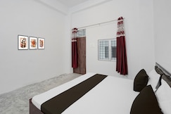 SPOT ON Hotel Veer Galaxy, Ghatampur