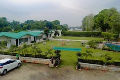 Six Seasons Resort, Kaladhungi